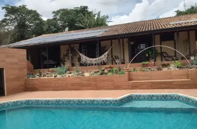 Casa em condomínio fechado com 4 quartos à venda na Vila Dom Pedro, Atibaia 