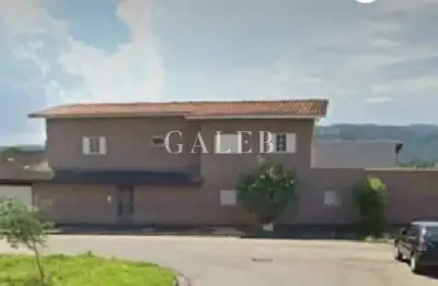 Imperdível casa à venda em atibaia-sp, no jardim colonial: 3 quartos, 1 suíte, 2 salas, 3 banheiros, 2 vagas de garagem, 178m².