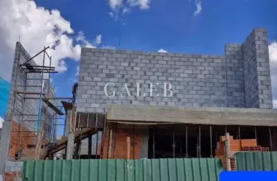 Sobrado à venda em condomínio dentro da cidade, 4 suítes