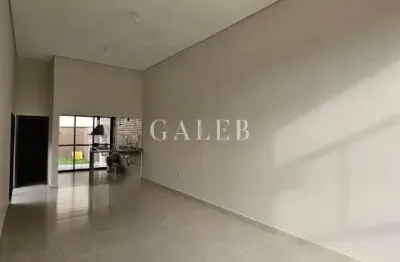 Casa térrea à venda com 3 quartos sendo uma suíte em ótima localização