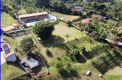 Esta é literalmente uma chácara dos sonhos! 12.000m2 de área total, chácara impecável perto de são paulo