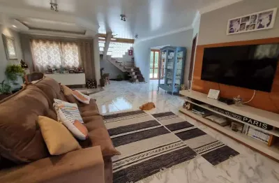 Casa com 4 quartos à venda no Jardim Itaperi, Atibaia 