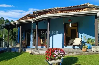 Casa térrea à venda com 4 quartos, piscina, em condomínio, com 818m² de terreno