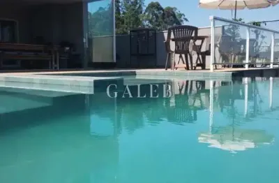 Luxuosa casa em condomínio à venda em atibaia-sp, condomínio quintas da boa vista! 4 quartos, 3 suítes, 3 salas, 7 vagas, 385,91m².