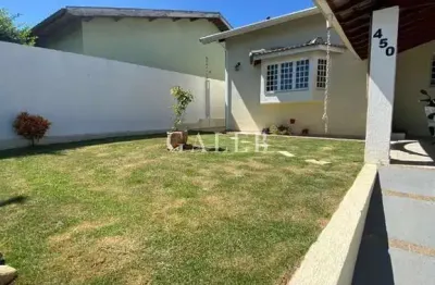 Casa à venda em atibaia-sp no jardim dos pinheiros: 04 quartos, 02 suítes, 2 salas, 5 banheiros, 4 vagas, 246 m².