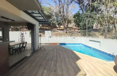 Casa de luxo em condomínio exclusivo em atibaia-sp: 4 quartos, 2 suítes, 2 salas, 4 banheiros, 5 vagas de garagem, 186,86 m² de área.