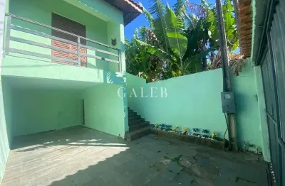 Casa muito bem localizada no jardim imperial - 02 amplos quartos, 2 vagas de garagem e um quintal espaçoso!!