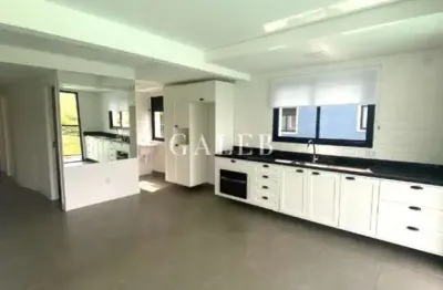 Apartamento à venda com vista  de tirar o fôlego! 03 dormitórios sendo 01 suíte, sala para dois ambientes e varanda.