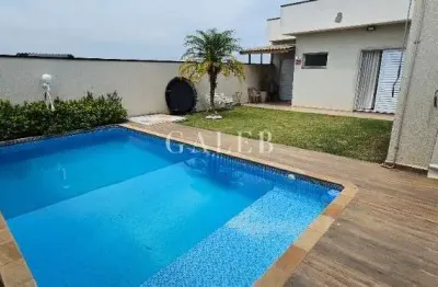 Venda mobiliada- casa térrea,  3 quartos (1 suíte), piscina, em condomínio