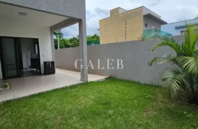 Sobrado à venda com 3 suítes, semi mobiliado, em excelente localização