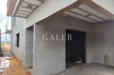 Imperdível: Casa à venda em Atibaia-SP, Jardim Jaraguá! 3 quartos, 3 suítes, 2 salas, 4 banheiros, 2 vagas. 150m².