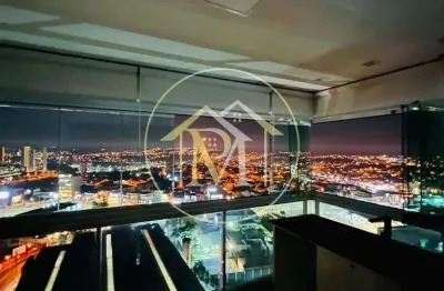 Apartamento de 1 dormitório suíte, sala e cozinha situada em uma ampla varanda com fechamento de vi