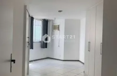 Apartamento dos sonhos a venda com 3 dormitórios sendo 2 suítes, 2 vagas de garagem no bairro aterr