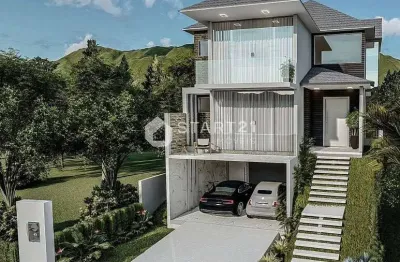 Oportunidade de morar em um dos melhores bairros de volta redonda: casa de alto padrão no jardim am