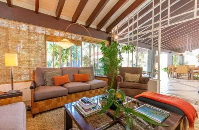 Casa com 5 quartos à venda na Vila Oliveira, Mogi das Cruzes 