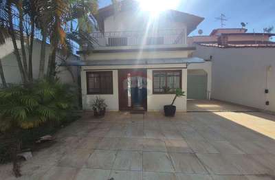 Sobrado  de alto padrão,  com piscina no bairro alto do  ipiranga em mogi das cruzes sp