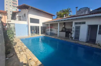 Sobrado  de alto padrão,  com piscina no bairro alto do  ipiranga em mogi das cruzes sp