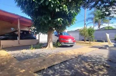 Casa com 4 quartos à venda na Rua Valdomiro Iacino, 157, Setor Centro Oeste, Goiânia