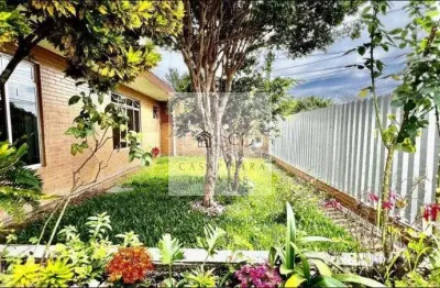 Casa térrea 4 quartos com edícula no bairro cajuru 162m2
