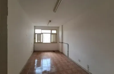 Kitnet / Stúdio à venda na Avenida Presidente Vargas, 590, Centro, Rio de Janeiro