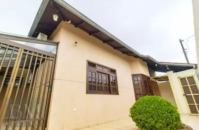 Casa térrea averbada, com 3 dormitórios, sendo uma suíte à venda, 132 m² por r$ 830.000 - aviação - são josé dos pinhais/pr