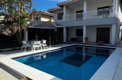 Casa totalmente mobiliada em condomínio fechado – conforto, lazer e exclusividade