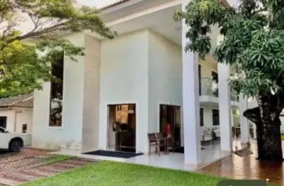 Excelente oportunidade -  casa 5/4 no condomínio maanain