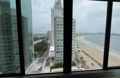 Apartamento para até 4 pessoas na avenida atlântica em balneário camboriú