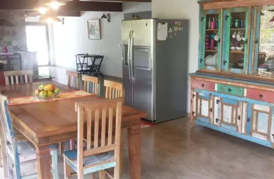 Casa em condomínio fechado com 4 quartos à venda na rua chibchas, 120, taboleiro verde, cotia, 350 m2 por r$ 1.300.000
