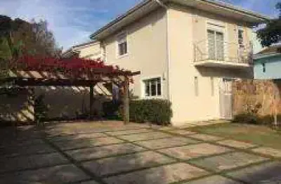 Casa em condomínio fechado com 4 quartos à venda na rua conselheiro pena, 171 casa10, granja viana, cotia por r$ 1.800.000