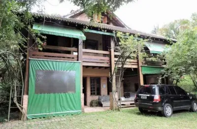 Casa com 3 dormitórios à venda, 363 m² por r$ 1.850.000 - chácara santa lúcia dos ypes - carapicuíba/sp