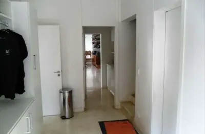 Casa em condomínio fechado com 4 quartos à venda na Avenida São Camilo, 70, Granja Viana, Cotia