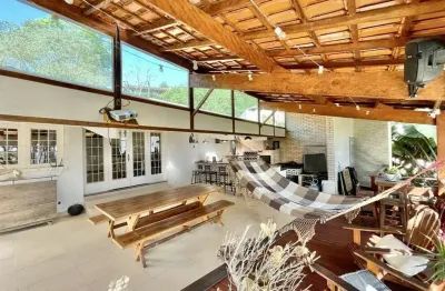 Casa com 3 quartos à venda na estrada fazendinha, 4950, pousada dos bandeirantes, carapicuíba por r$ 1.700.000