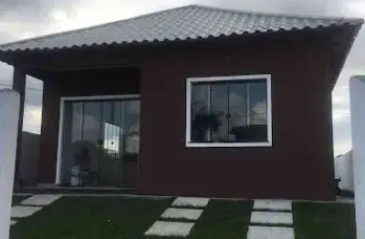 Casa no condomínio jardim da aldeia 3 com 2 quartos em manilha à venda, 71 m² por r$ 299.000 - vila gabriela (manilha) - itaboraí/rj