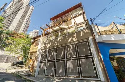 Casa de vila para venda em perdizes com 4 quartos, sendo 4 suítes, 270m²