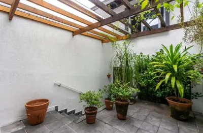 Casa tipo para venda em parque colonial com 2 quartos, 107m²