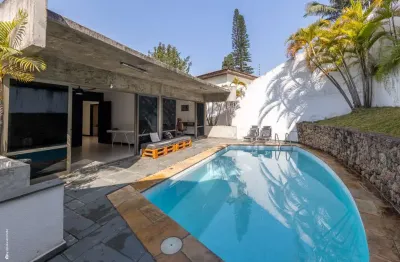 Casa tipo para venda em vila tramontano com 5 quartos, sendo 2 suítes, 398m²