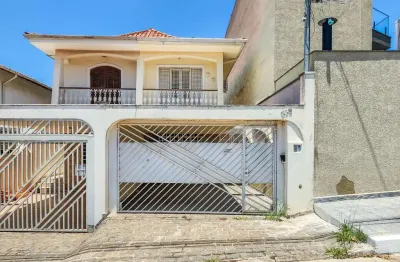 Sobrado para venda em parque são domingos com 3 quartos, sendo 1 suíte, 184m²