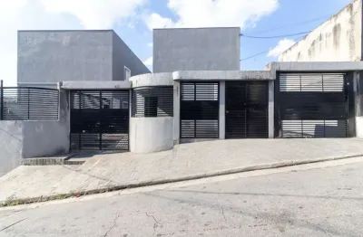 Casa com 2 quartos à venda na Rua Irineu Maciel, 42, Vila João Batista, São Paulo