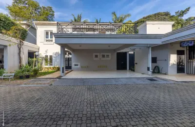 Casa no condomínio condomínio garda para venda com 4 quartos, sendo 4 suítes , 245m²