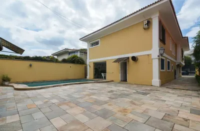 Casa para venda em Jardim Paulista com 4 quartos, sendo 3 suítes , 660m²