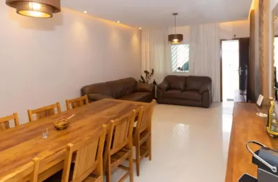 Casa para venda em Parada Inglesa com 3 quartos, sendo 3 suítes , 135m²