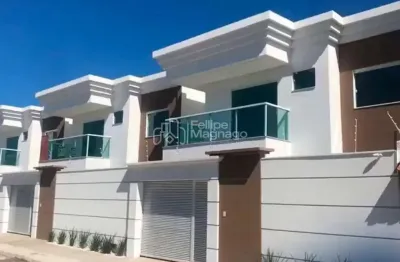 Casa duplex de 3 quartos a venda na praia do morro em guarapari