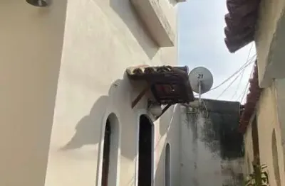 Residencia frente de rua 3 qtos aceita financiamento e fgts