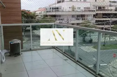 Alugo apartamento aconchegante 03 dormitórios próxima à praia