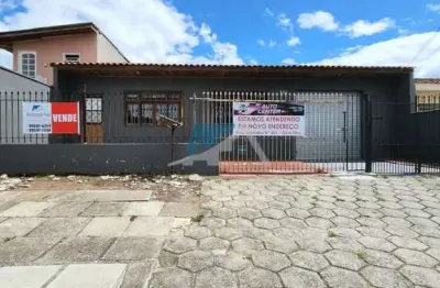 Casa com 03 quartos,bairro cruzeiro em são josé dos pinhais.