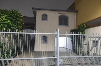 Casa de 183m² com 03 dorms e 03 vagas de garagens - bairro mauá - são caetano do sul