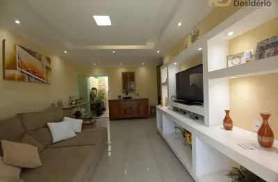 Casa 2 quartos, varanda e 3 vagas à venda jardim guanabara