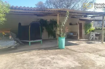 Casa com 3 quartos à venda na Esplanada, Belo Horizonte 
