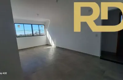 Apartamento a venda no bairro sagrada família: 03 quartos, suíte, elevador, 2 vagas.